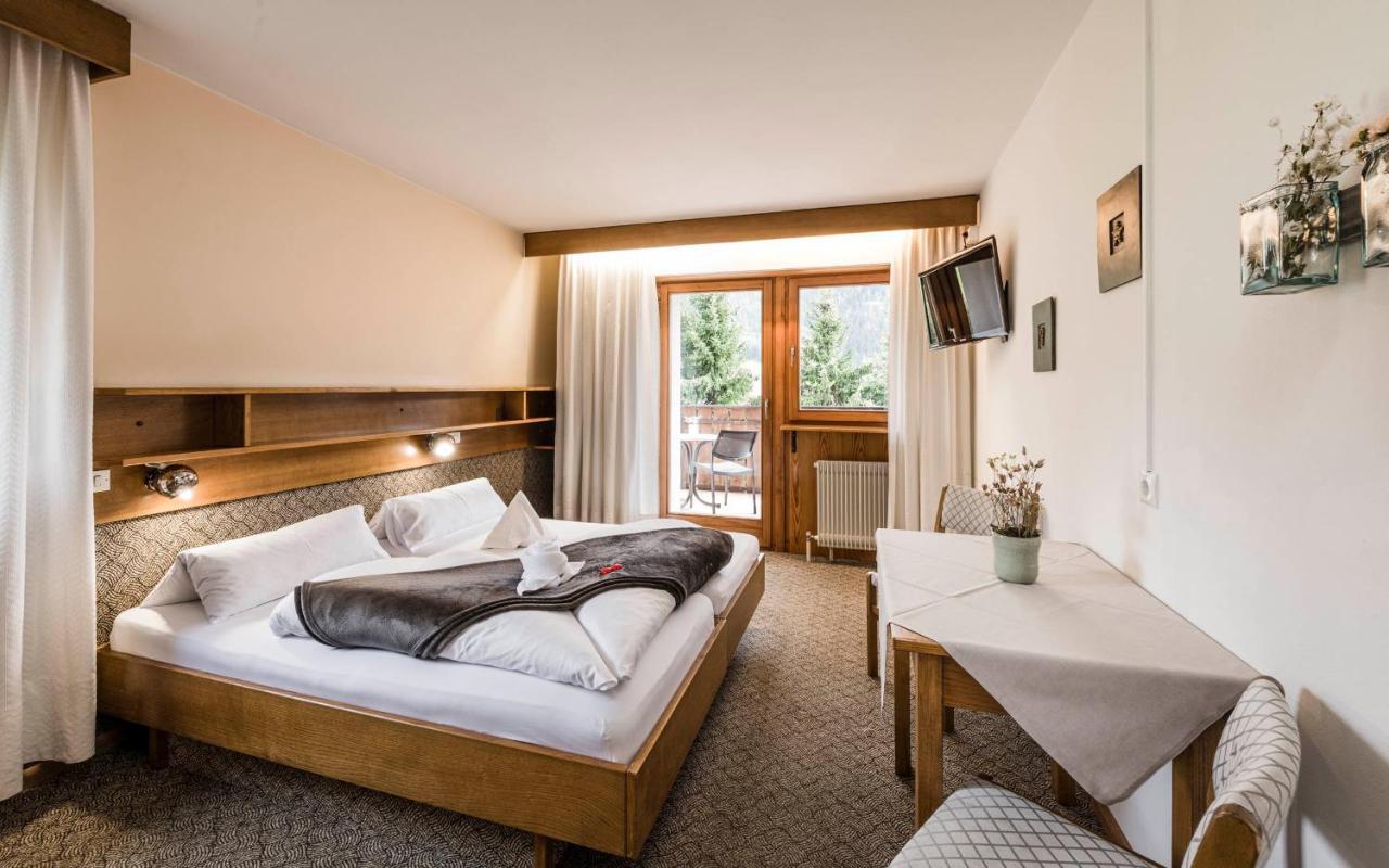 フーネス ラシェーツホフ Bed & Breakfast エクステリア 写真